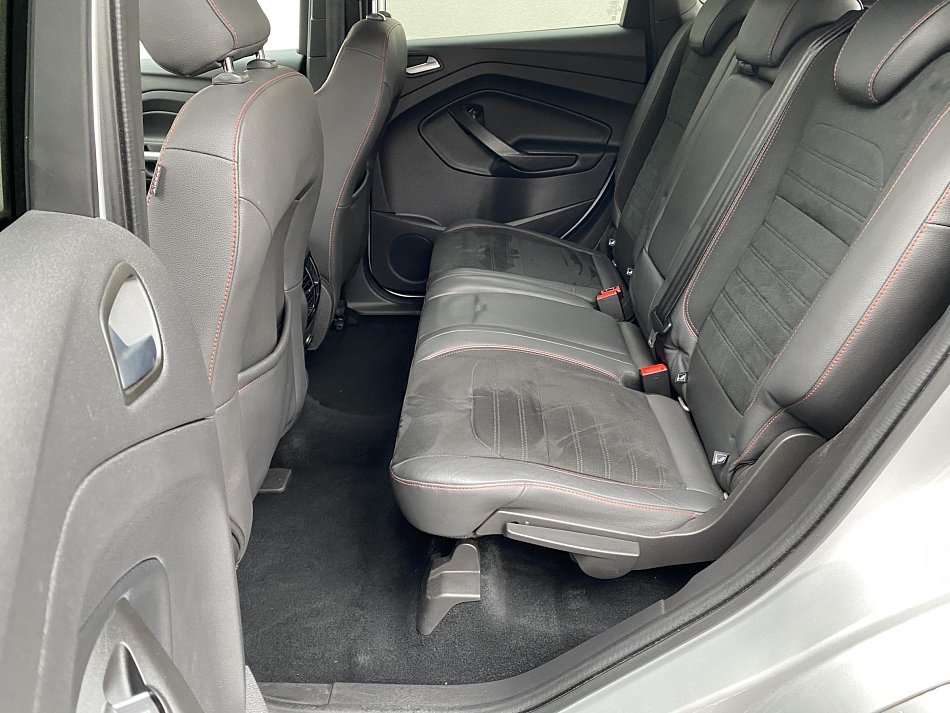 Ford Kuga 1.5EB ST-Line AWD