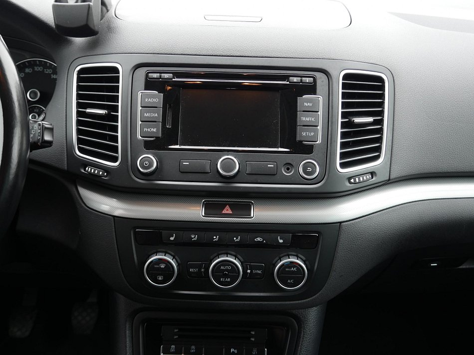 Volkswagen Sharan 1.4TSi 