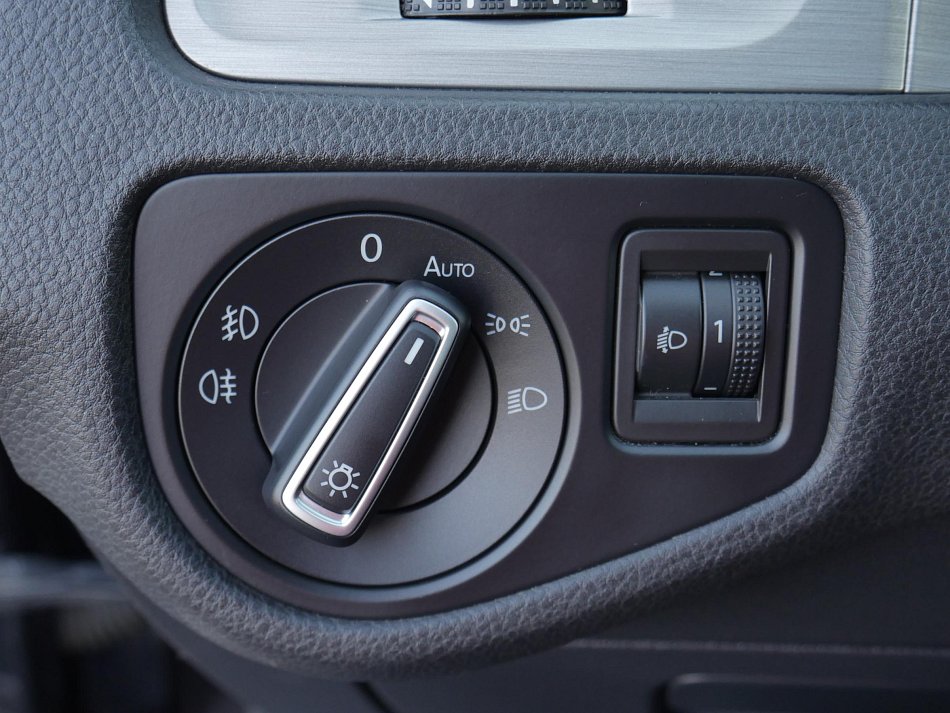 Volkswagen Golf 1.4 TSi 