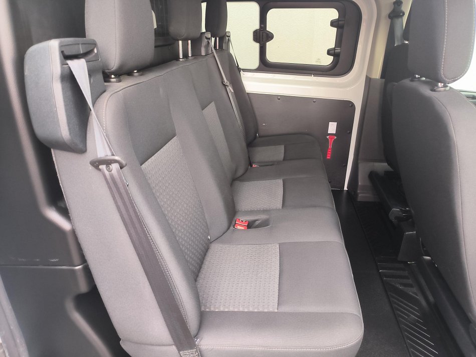 Ford Transit Custom 2.0TDCi Trend L2H1 5 míst