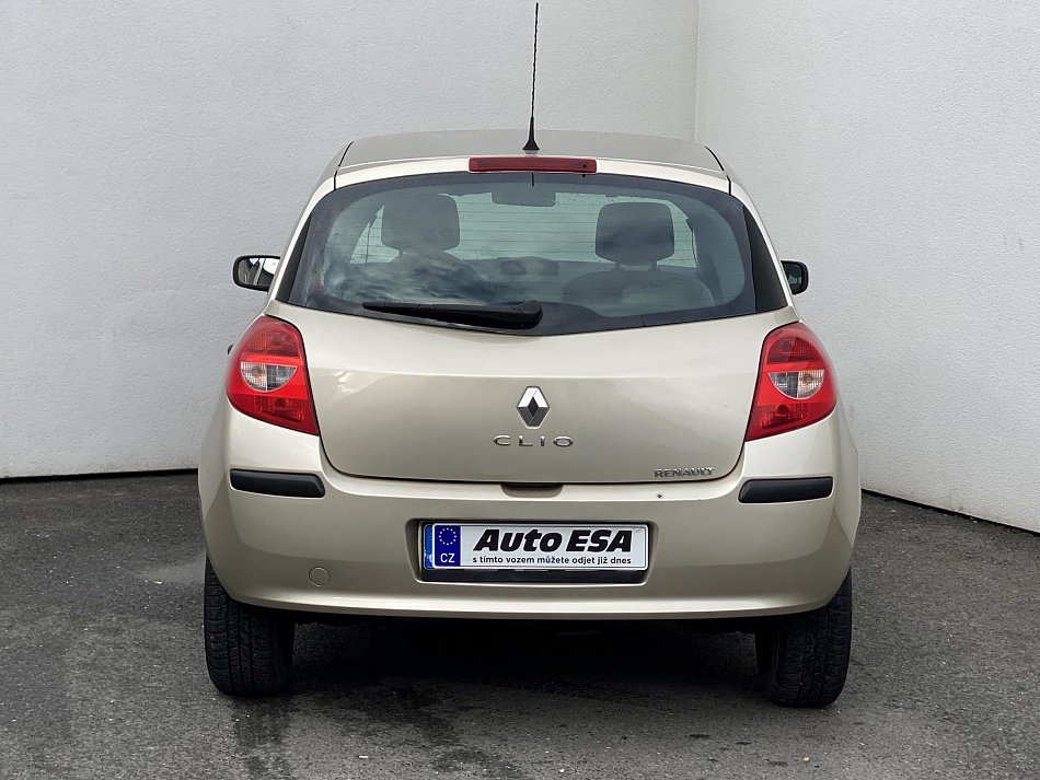 Renault Clio 1.5 dCi 