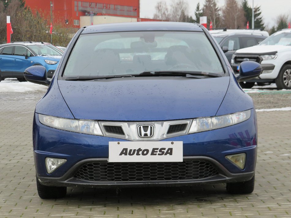 Honda Civic 1.8 i-VTEC Sport
