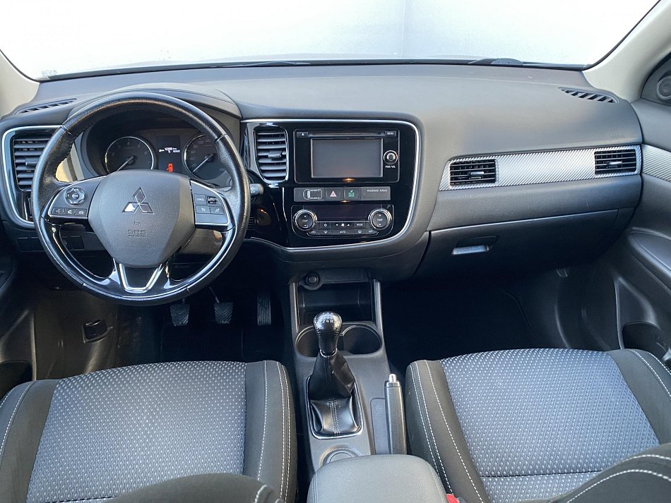 Mitsubishi Outlander 2.0 MiVEC 