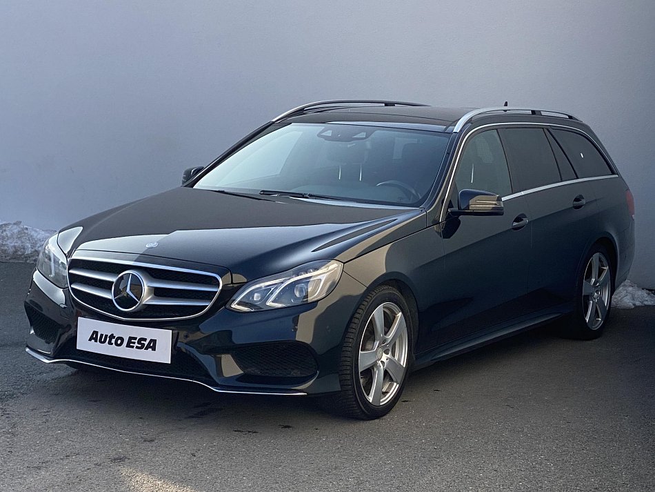 Mercedes-Benz Třída E 3.0 CDi Avantgarde E350 4Matic