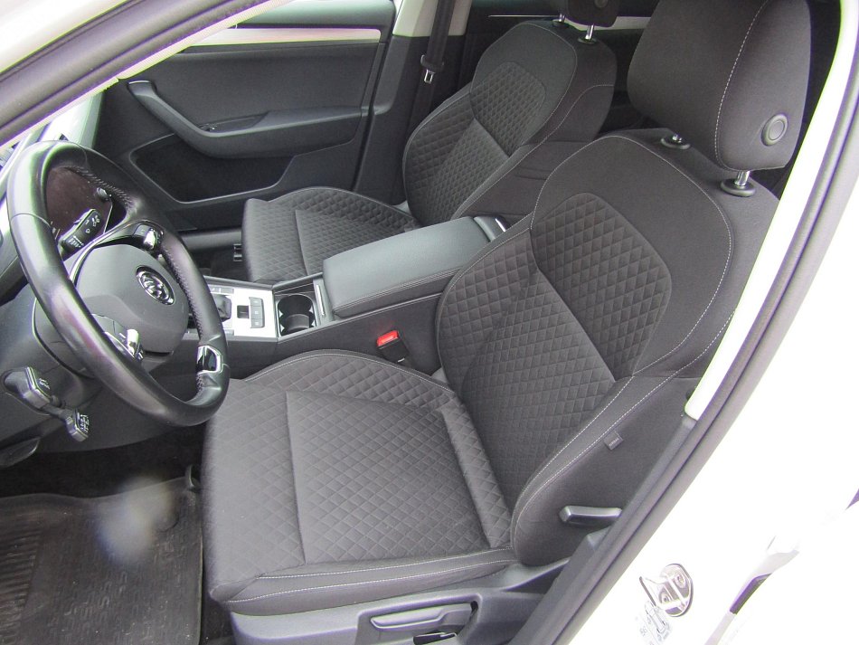 Škoda Superb III 2.0TDi Ambition