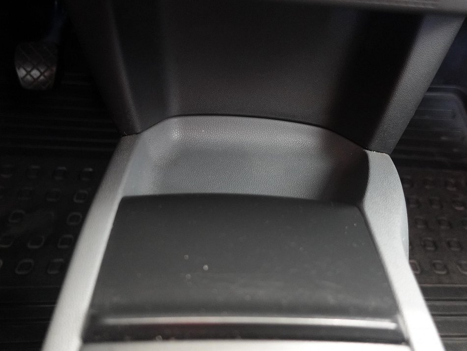 Škoda Fabia I 1.4 MPI 