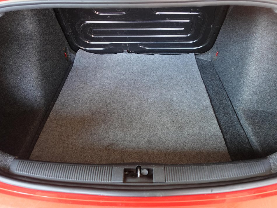 Škoda Fabia I 1.4 MPI 