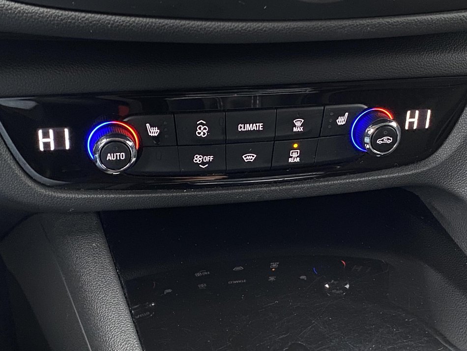 Opel Insignia 2.0 CDTi 