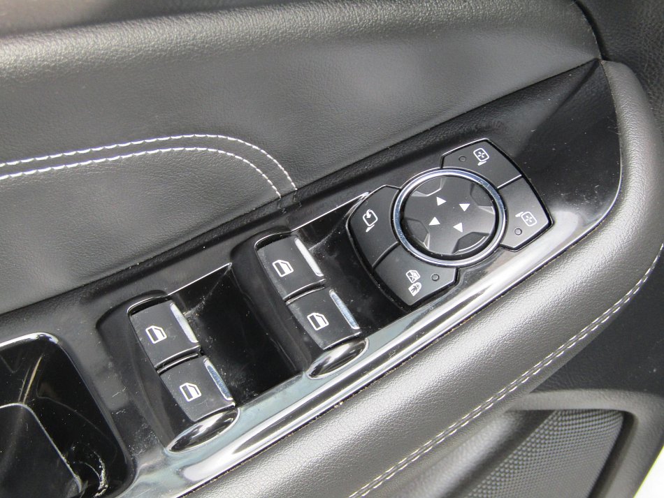 Ford S-MAX 2.0 TDCi  4x4, 7míst