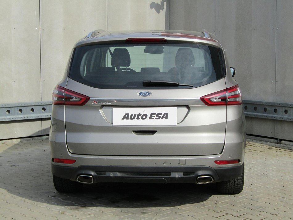 Ford S-MAX 2.0 TDCi  4x4, 7míst