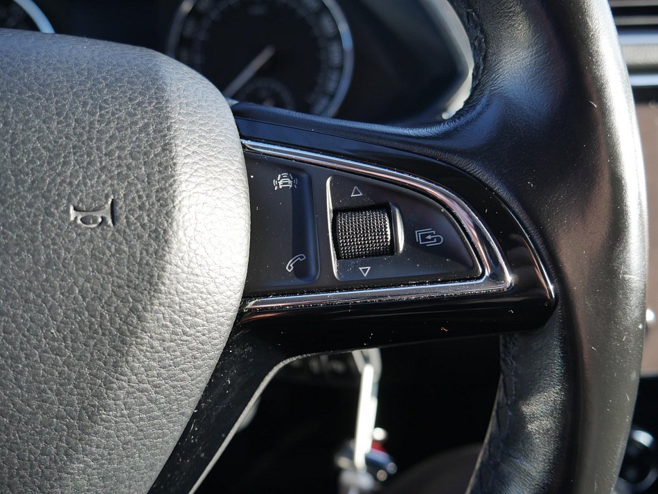 Škoda Superb III 2.0 TDi Ambition