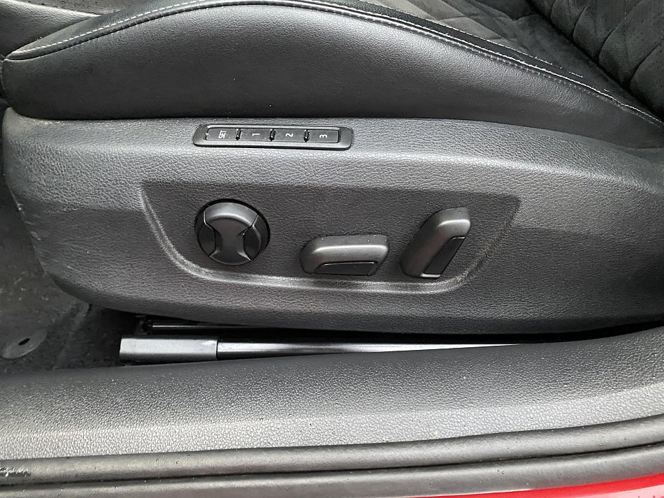 Škoda Superb III 2.0TDi SportLine