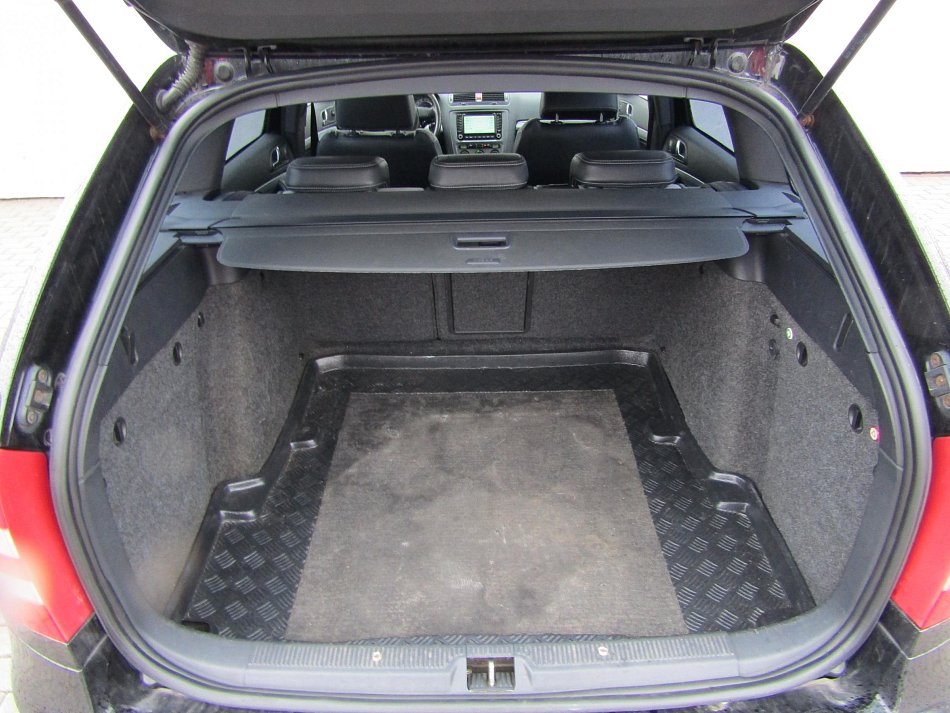 Škoda Octavia II 2.0 TDi RS