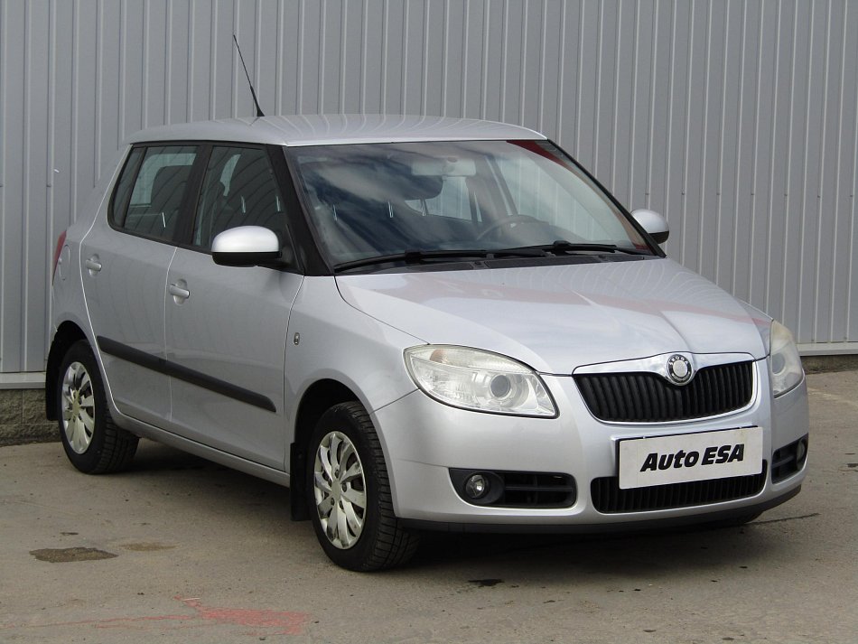 Škoda Fabia II 1.2 12V Elegance