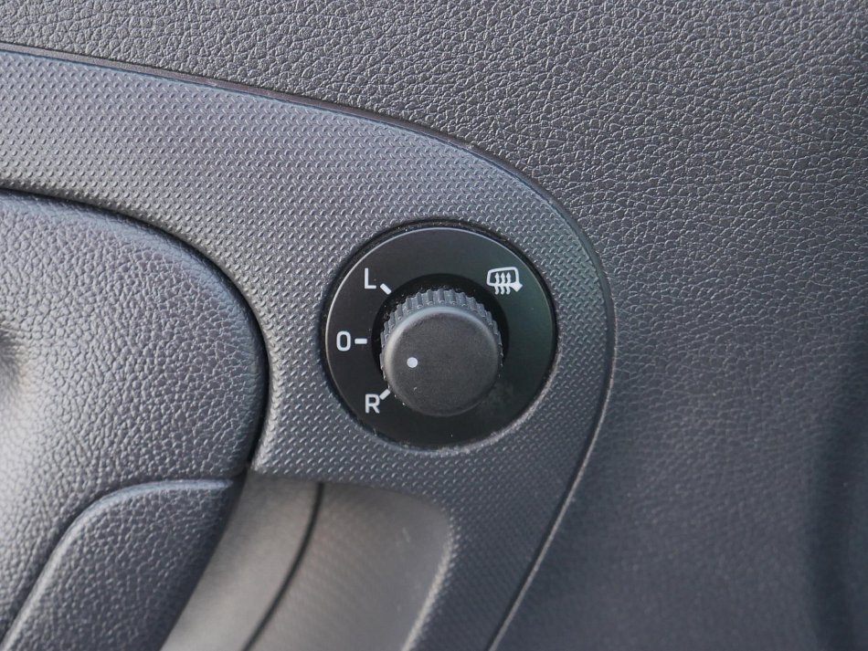 Škoda Roomster 1.2 TSi Scout