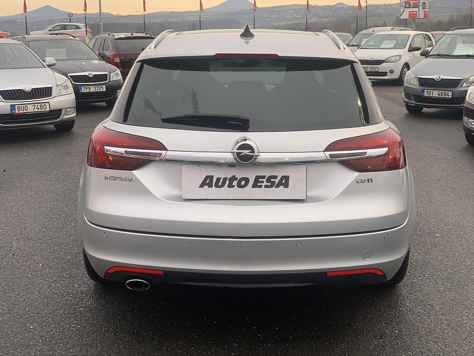 Opel Insignia 2.0CDTi  Sports Tourer SW