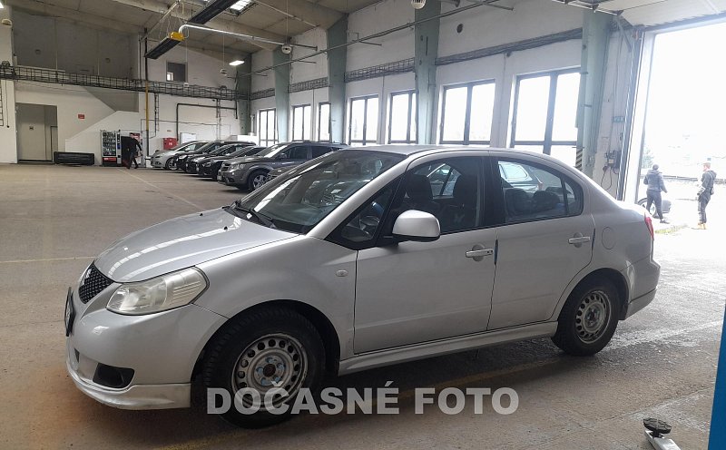 Suzuki SX4 1.6i 