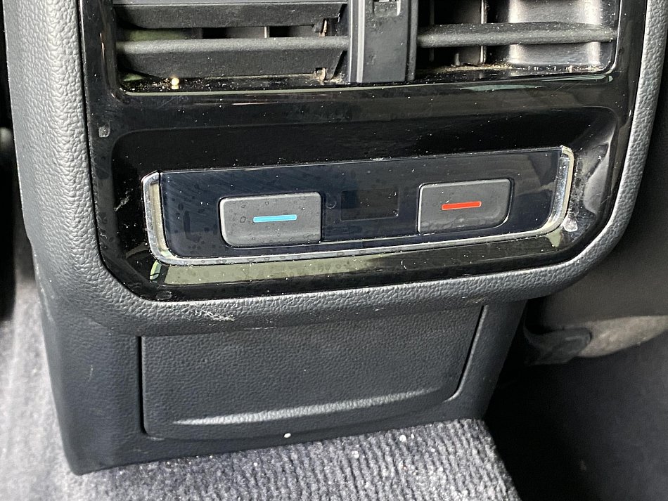 Volkswagen Passat 2.0 TDi Highline 4Motion