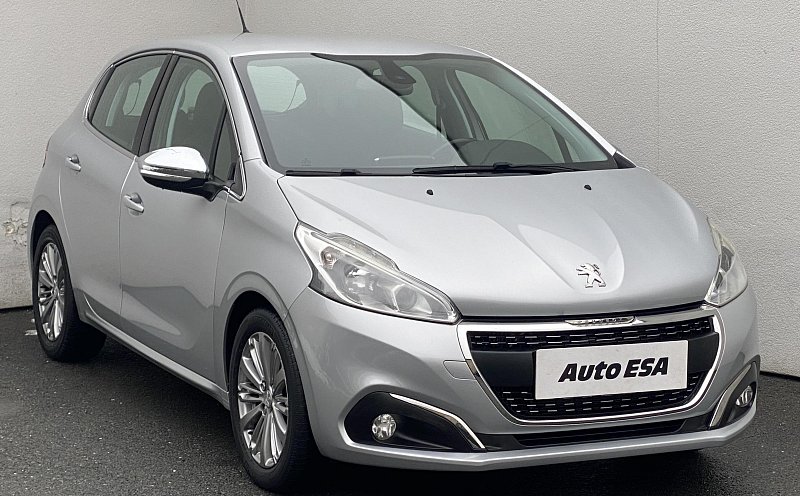 Peugeot 208 1.2PT Allure