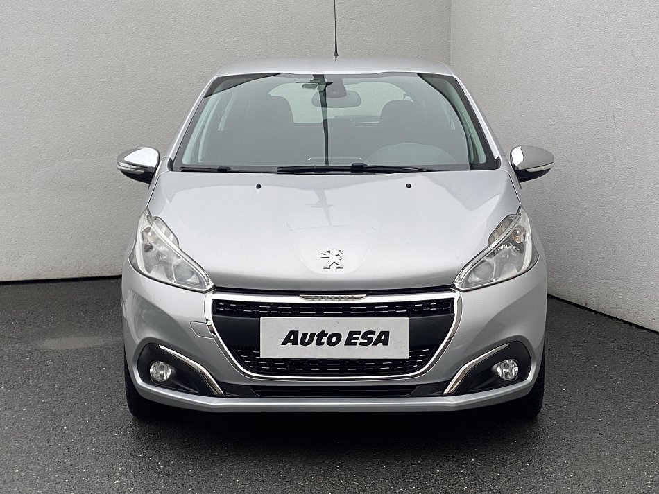 Peugeot 208 1.2PT Allure