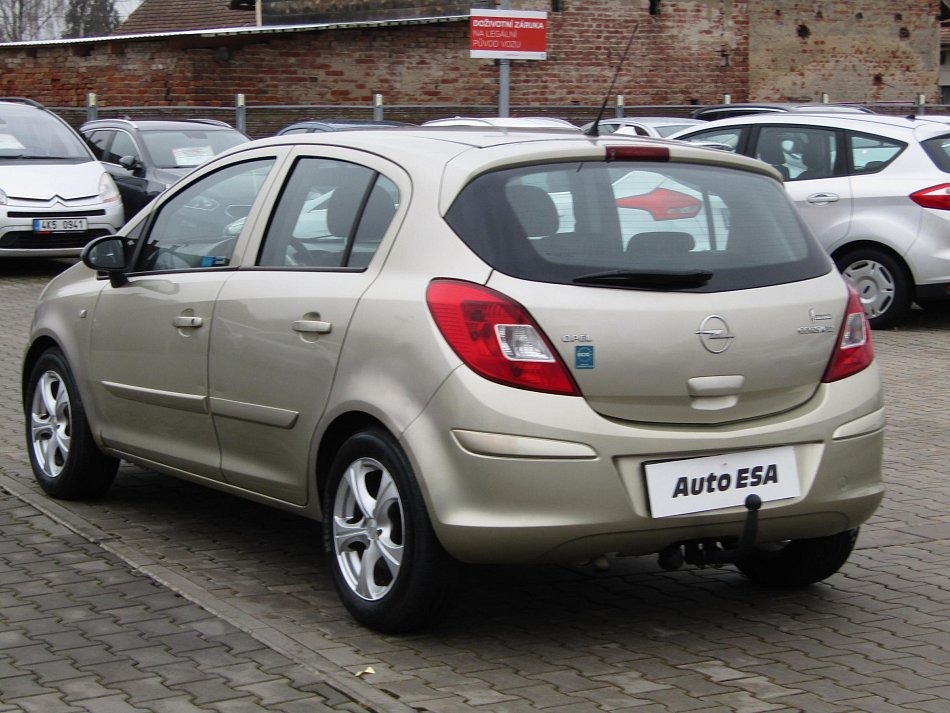Opel Corsa 1.2i 