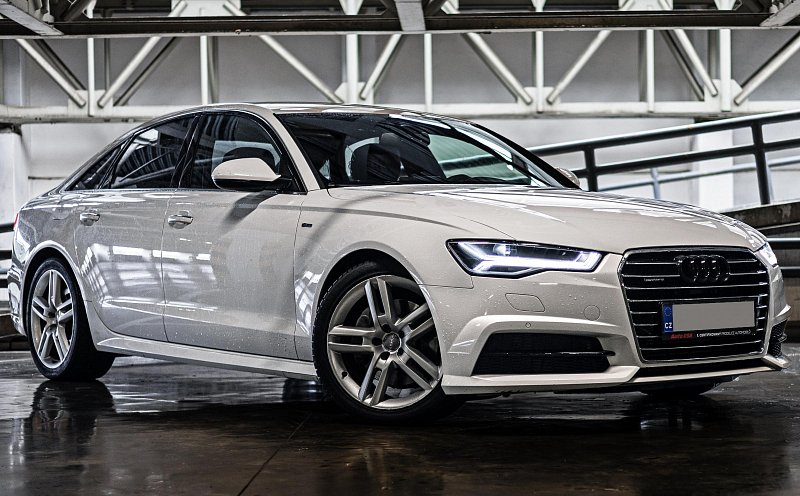 Audi A6 3.0TDi S-line Quattro