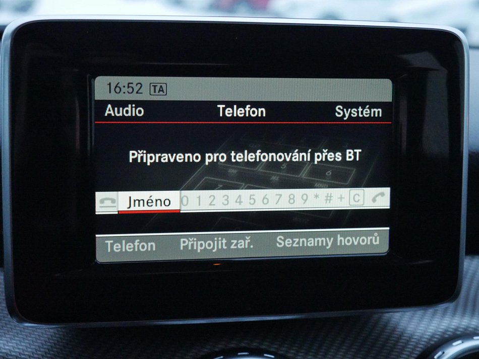 Mercedes-Benz GLA 2.0i  GLA 250  4Matic