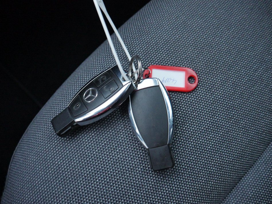 Mercedes-Benz GLA 2.0i  GLA 250  4Matic