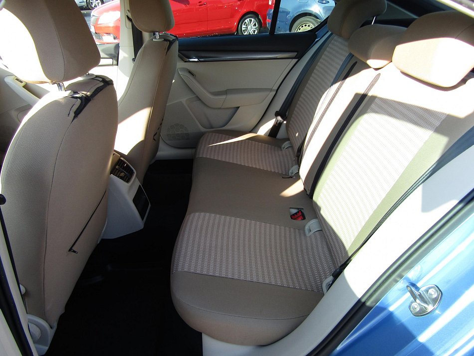 Škoda Octavia III 2.0 TDi Style