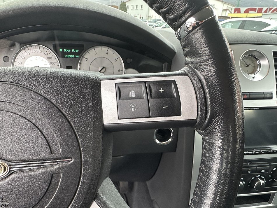 Chrysler 300C 3.0 CRDI 