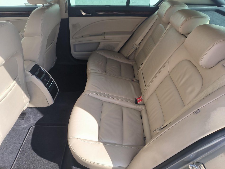 Škoda Superb II 3.6 FSi 