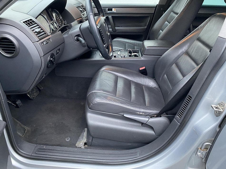 Volkswagen Touareg 3.0 TDi Exclusive 4x4