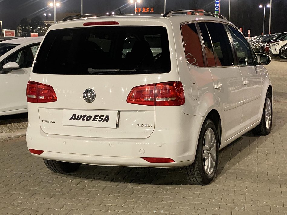 Volkswagen Touran 2.0TDi 