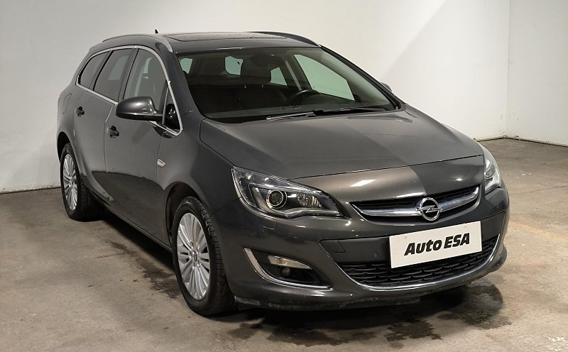 Opel Astra 1.6 CDTi Sport