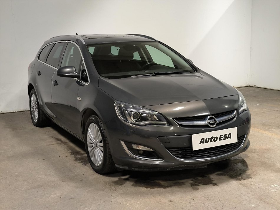 Opel Astra 1.6 CDTi Sport
