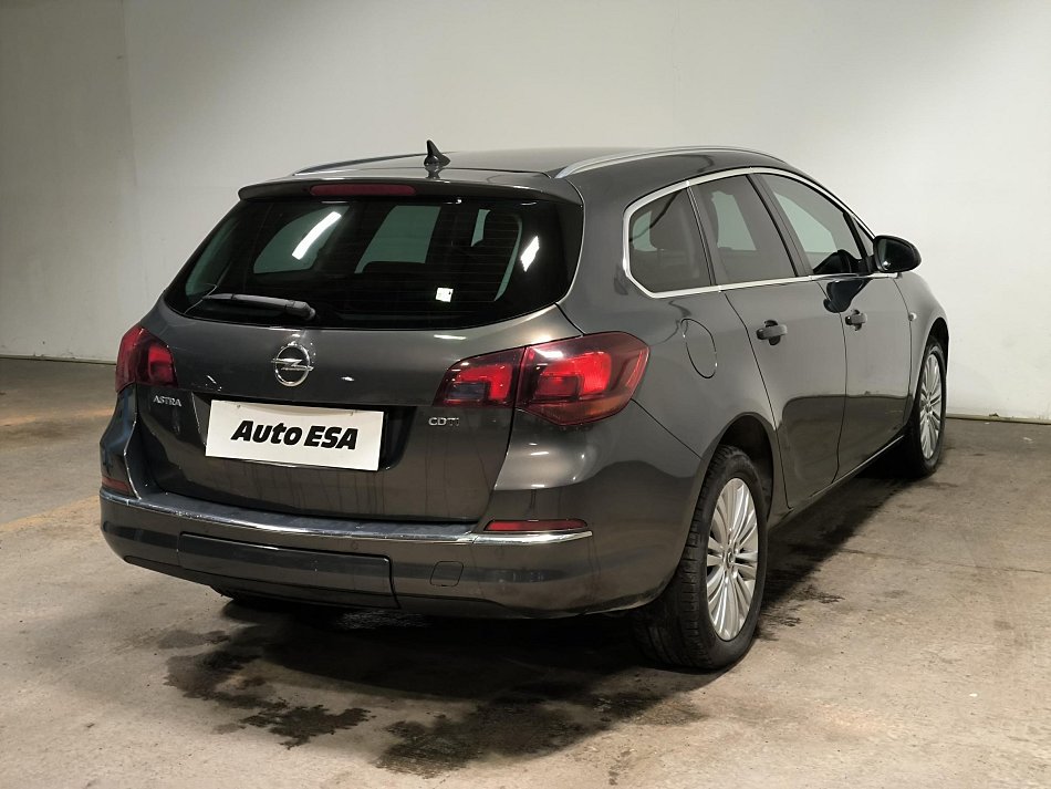 Opel Astra 1.6 CDTi Sport