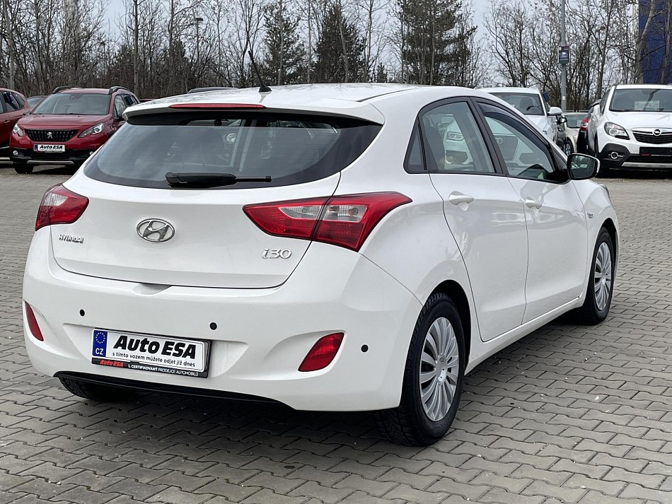 Hyundai I30 1.4 i 