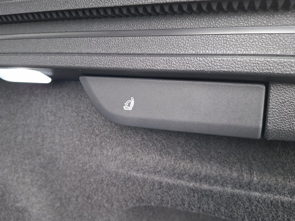 Škoda Superb IV 2.0 TDi L&K 4x4