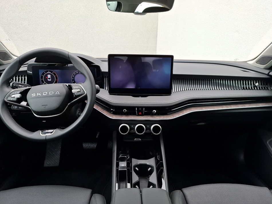 Škoda Superb IV 2.0 TDi L&K 4x4