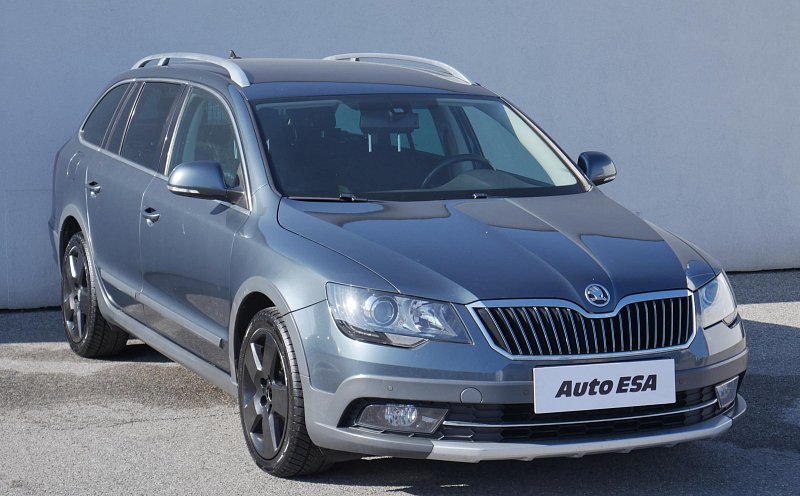 Škoda Superb II 2.0TDi Outdoor
