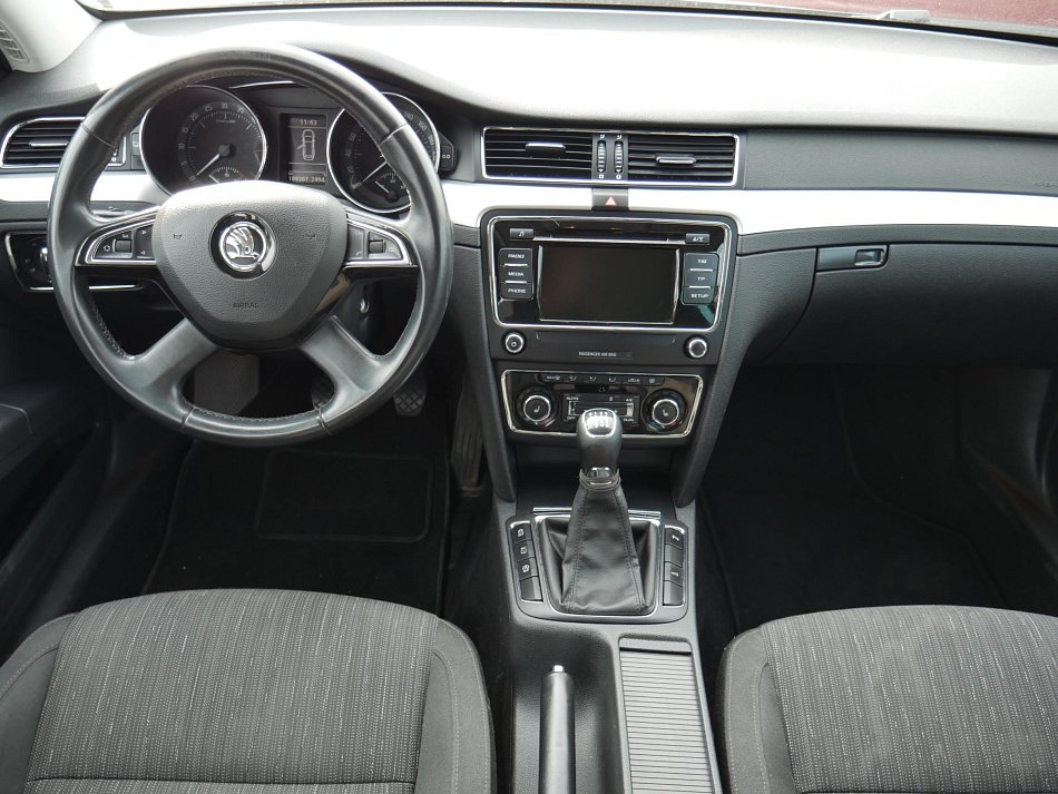Škoda Superb II 2.0TDi Outdoor