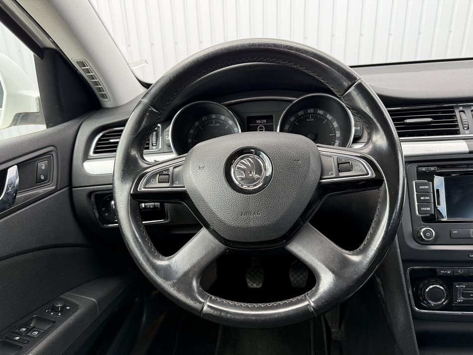 Škoda Superb II 1.6 TDi Ambition