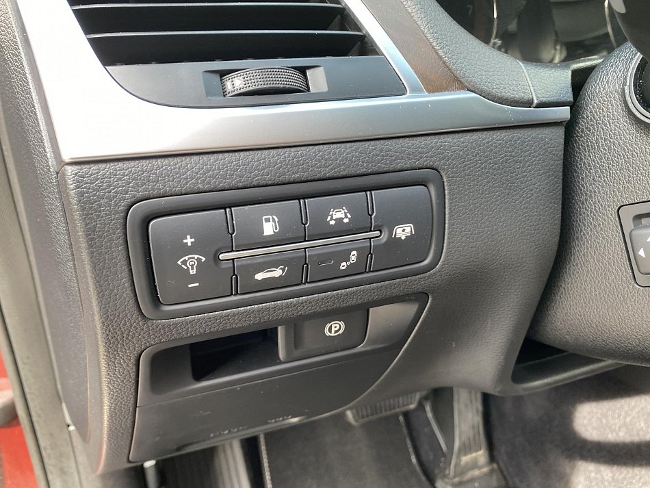 Hyundai Genesis 3.8i Exclusive 4x4