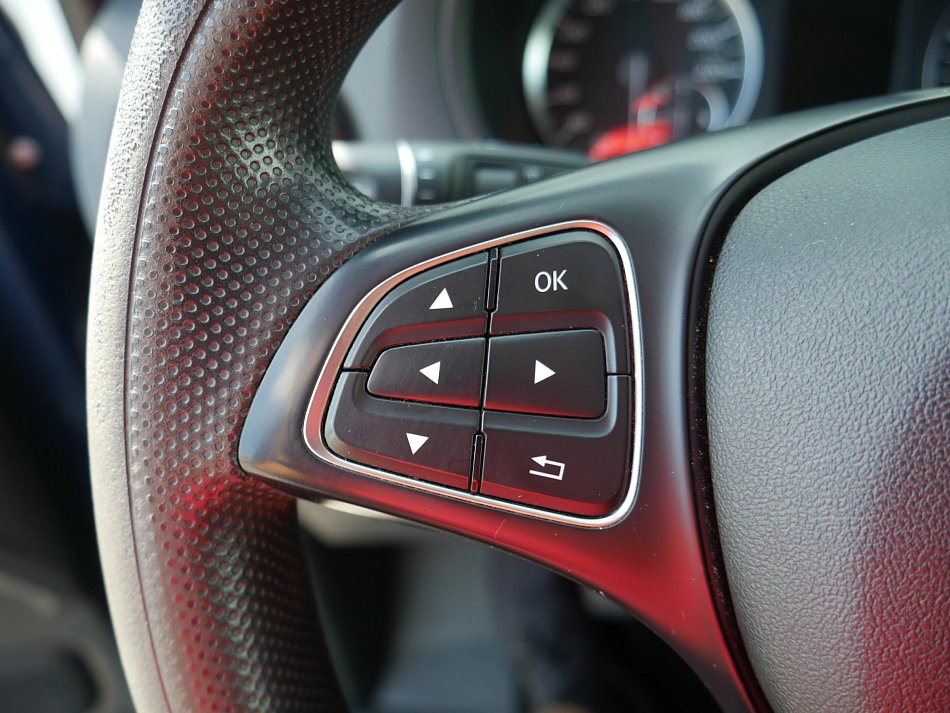 Mercedes-Benz Vito 1.6CDi  L2 8míst