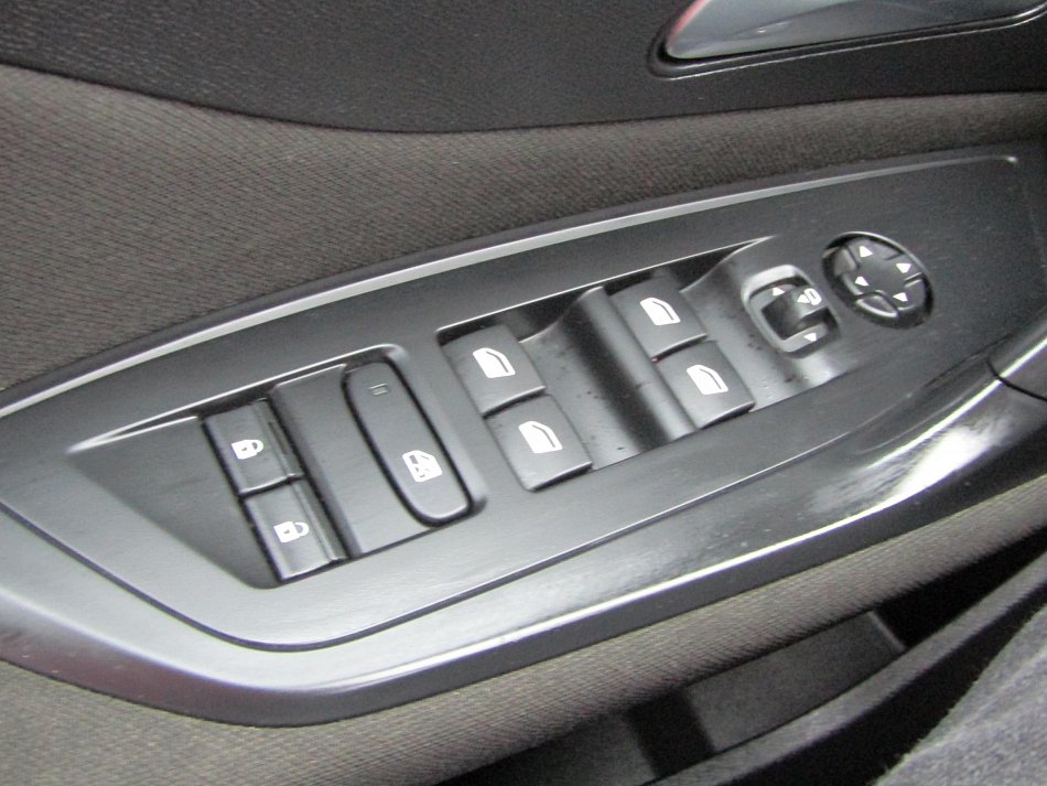 Peugeot 308 1.2PT Active