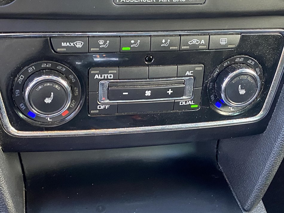 Škoda Superb II 2.0 TDi Elegance