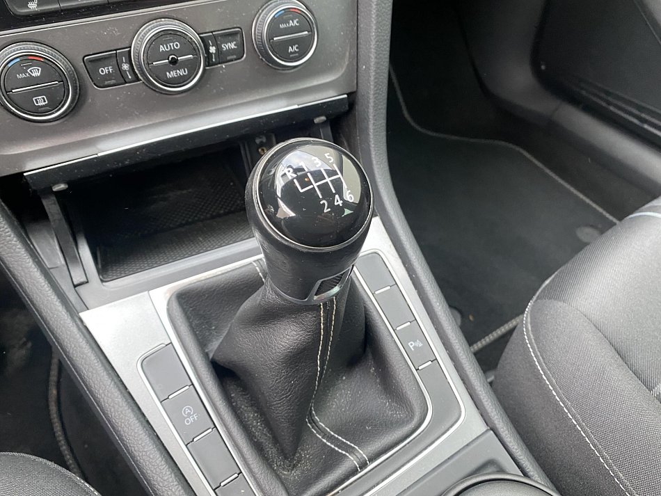 Volkswagen Golf 1.2 TSi Lounge