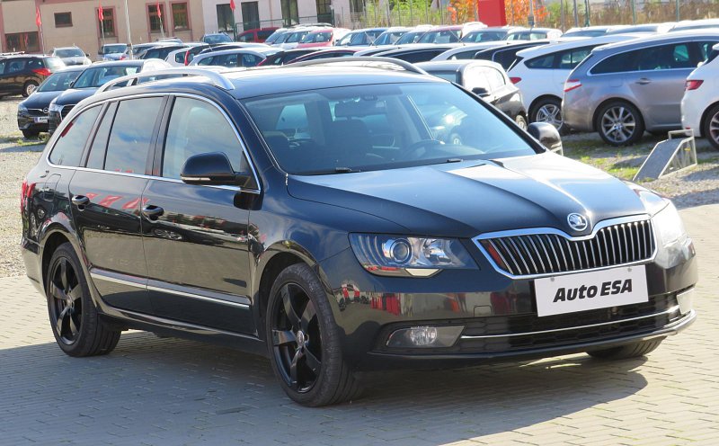 Škoda Superb II 2.0 TDi Elegance