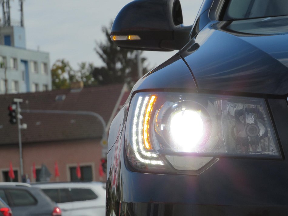 Škoda Superb II 2.0 TDi Elegance