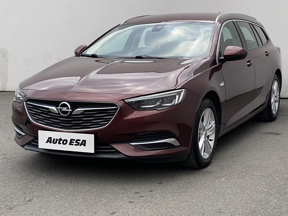 Opel Insignia 1.6 CDTi 